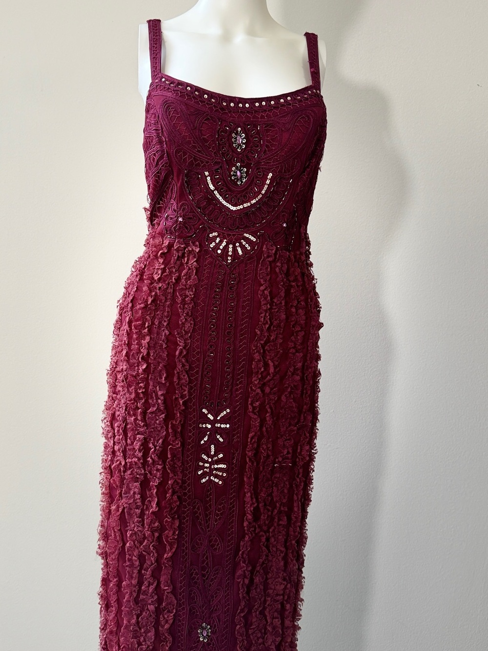 Sue Wong Burgundy Crochet & Beaded Midi Dress - Picture 6 of 15